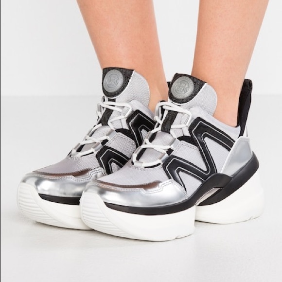 michael michael kors olympia leather and scuba trainer